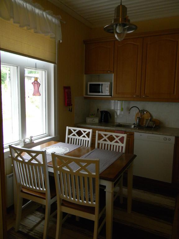 B&B Savikon Kartano Kitee Exterior photo